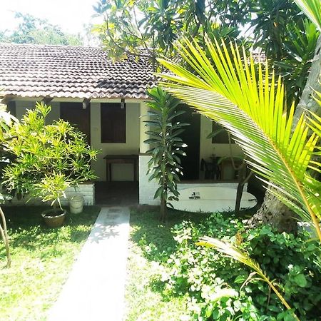 Freedom Beach Arugam Bay Aparthotel Exterior photo