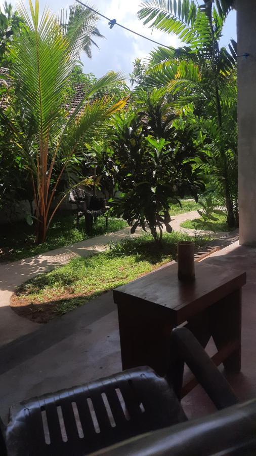 Freedom Beach Arugam Bay Room photo